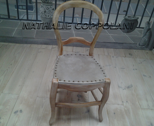 Rénovation de meubles, chaise relookée - Nathalie Coppolani Artiste peintre Charente-Maritime